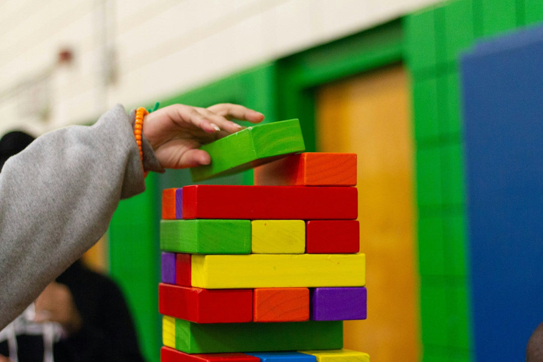 Enseigner l'architecture aux enfants à travers des projets ludiques et créatifs