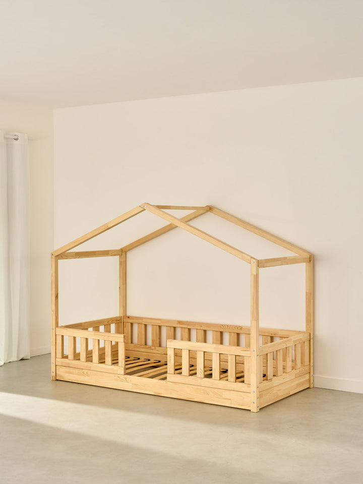 Lit cabane Paris Montessori