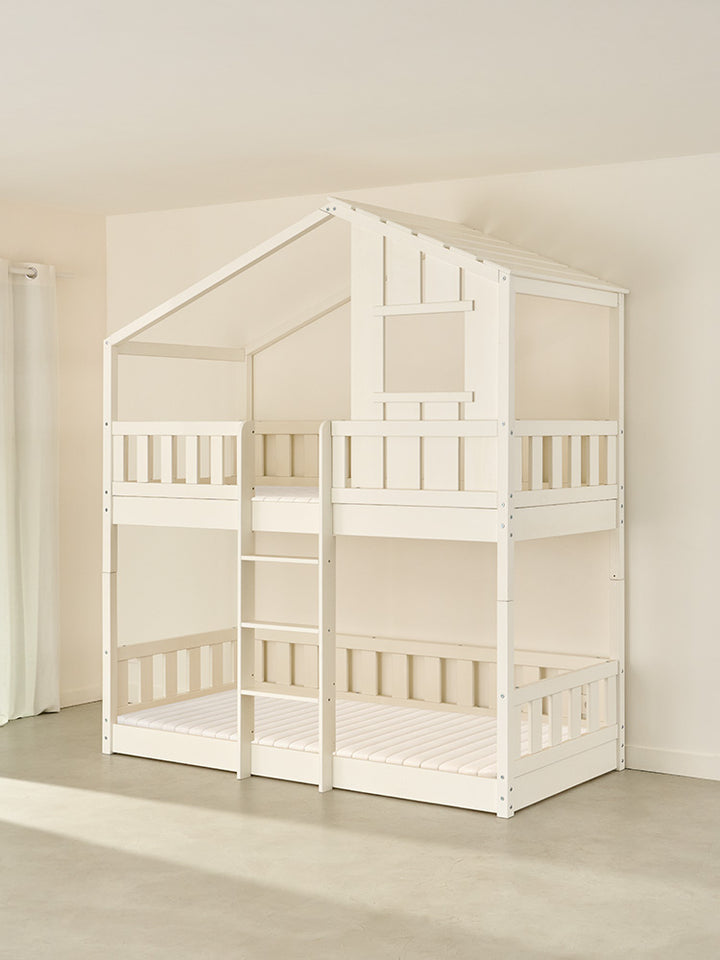 Lit cabane enfant superposé blanc en bois massif Sherwood, sécurité barrières, échelle intégrée.
