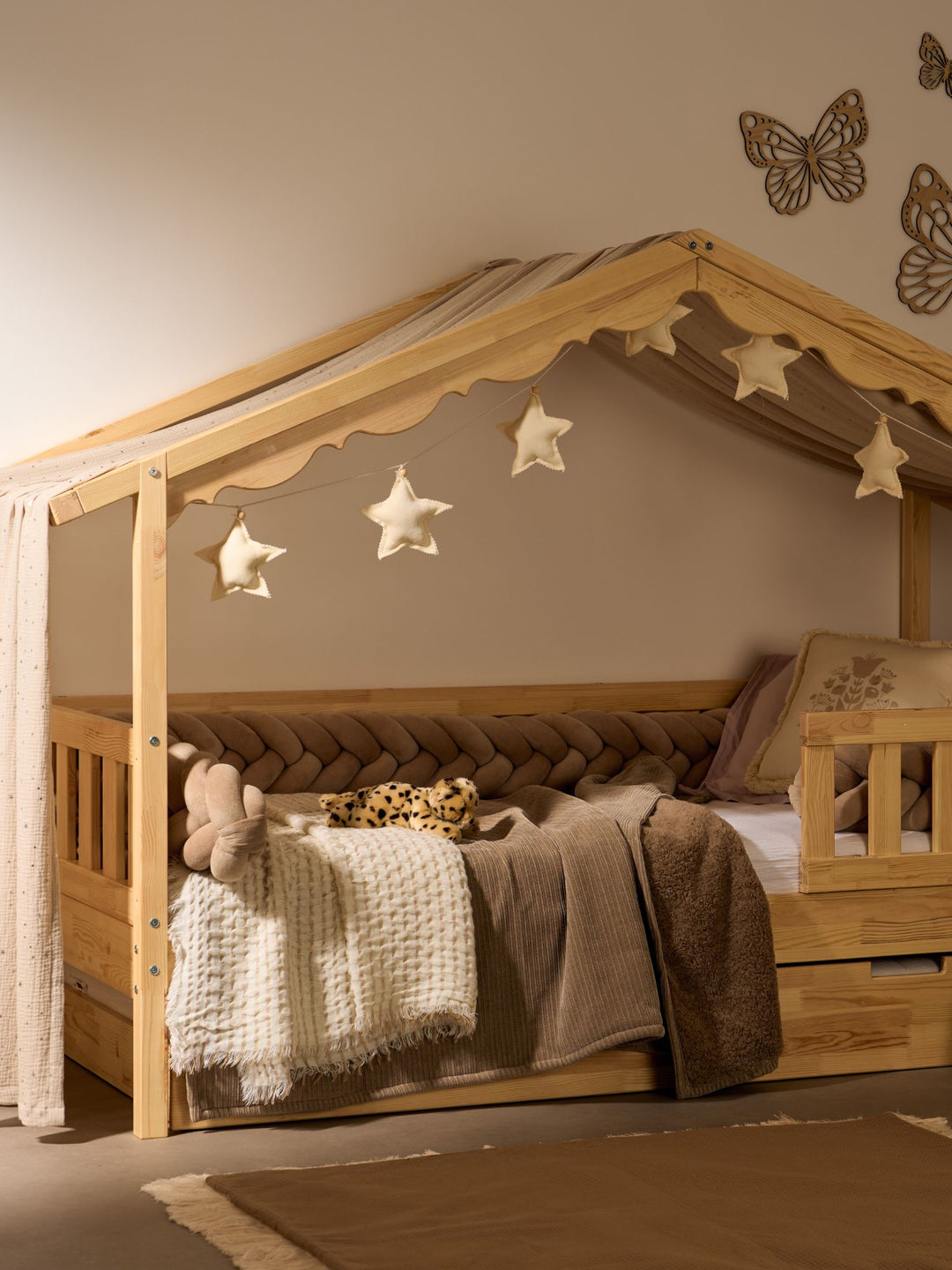 Chamonix cabin bed