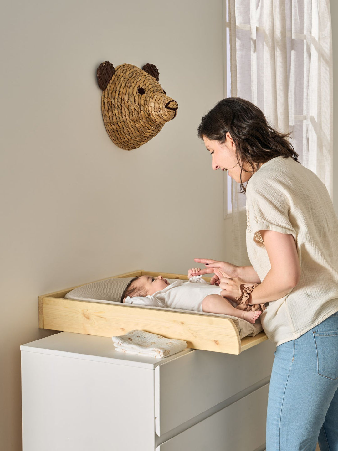 Plan à langer pour commode en bois naturel