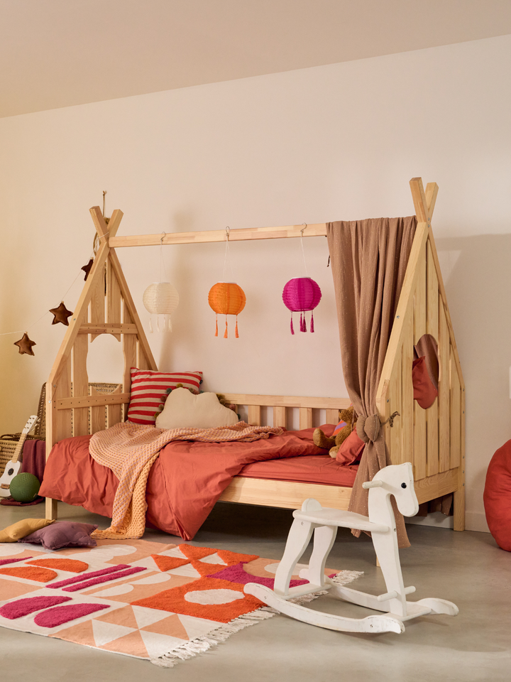Lit cabane 90x190 cm Dakota en pin massif pour enfant avec ciel de lit