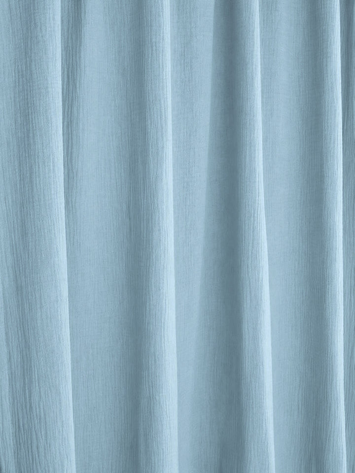 Ciel de lit cabane
