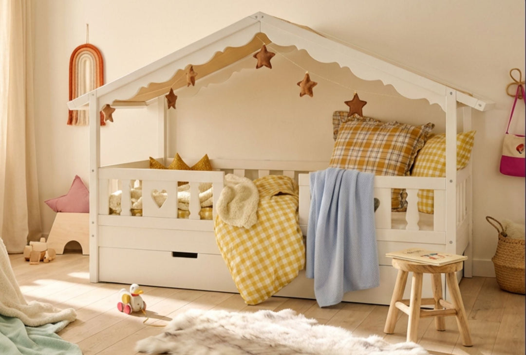 Decorate a cabin bed accessories