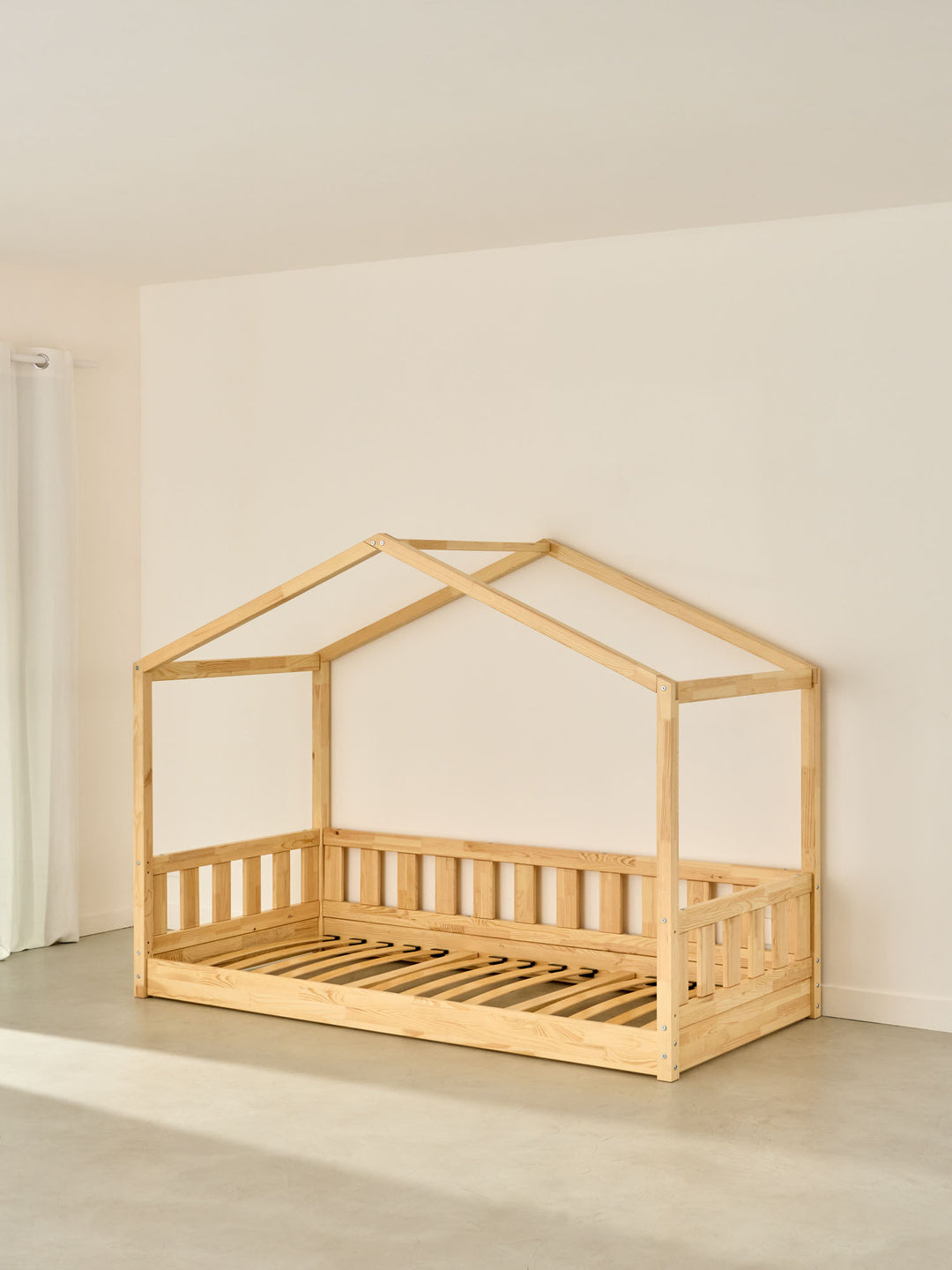 #variant Bed cabane Paris Montessori - Cabania