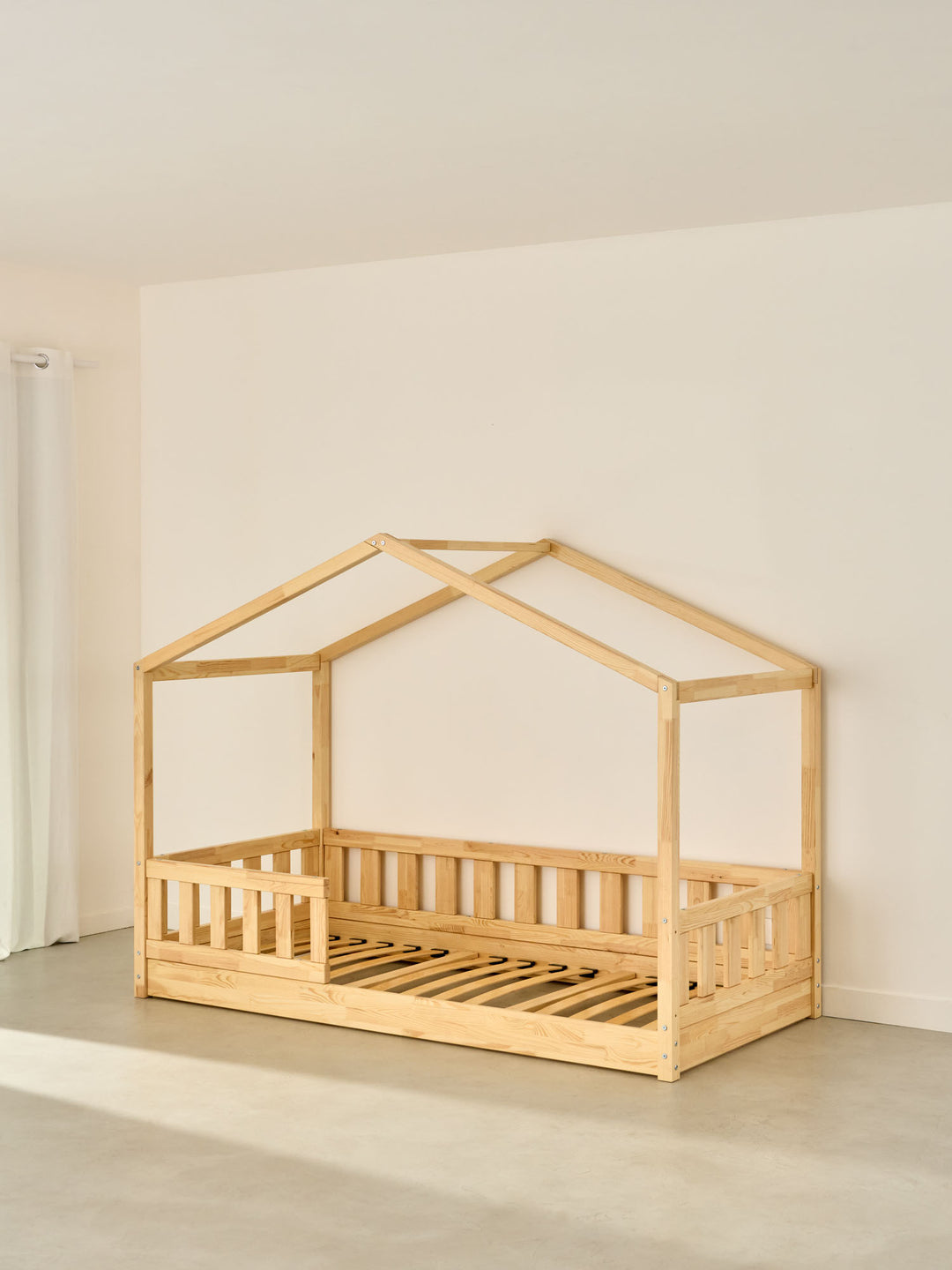 #variant Bed cabane Paris Montessori - Cabania