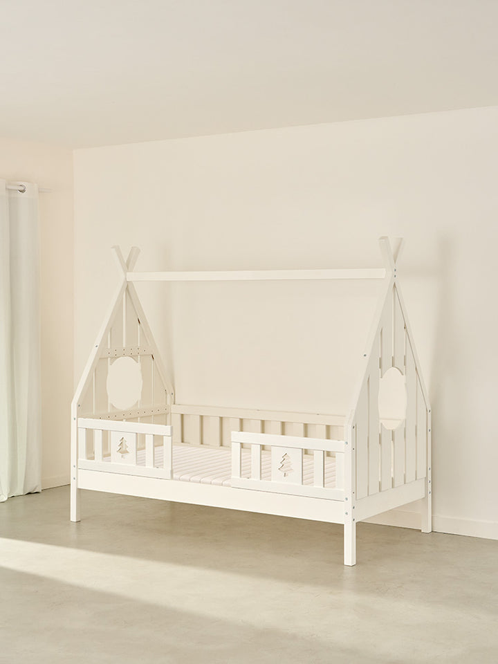 cabin bed Dakota white fir wood with 2 rails, ideal for baby boy or girl bedroom, E-commerce, Scandinavian design.