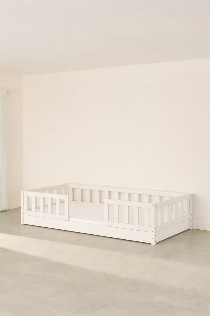 Cabania white convertible bed for children with two classic barriers, in white